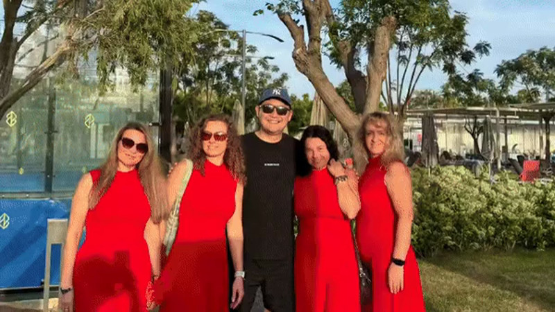 Кадры из видео