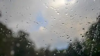 Снег и жара до 35 градусов: погода в Казахстане на сегодня, 3 мая