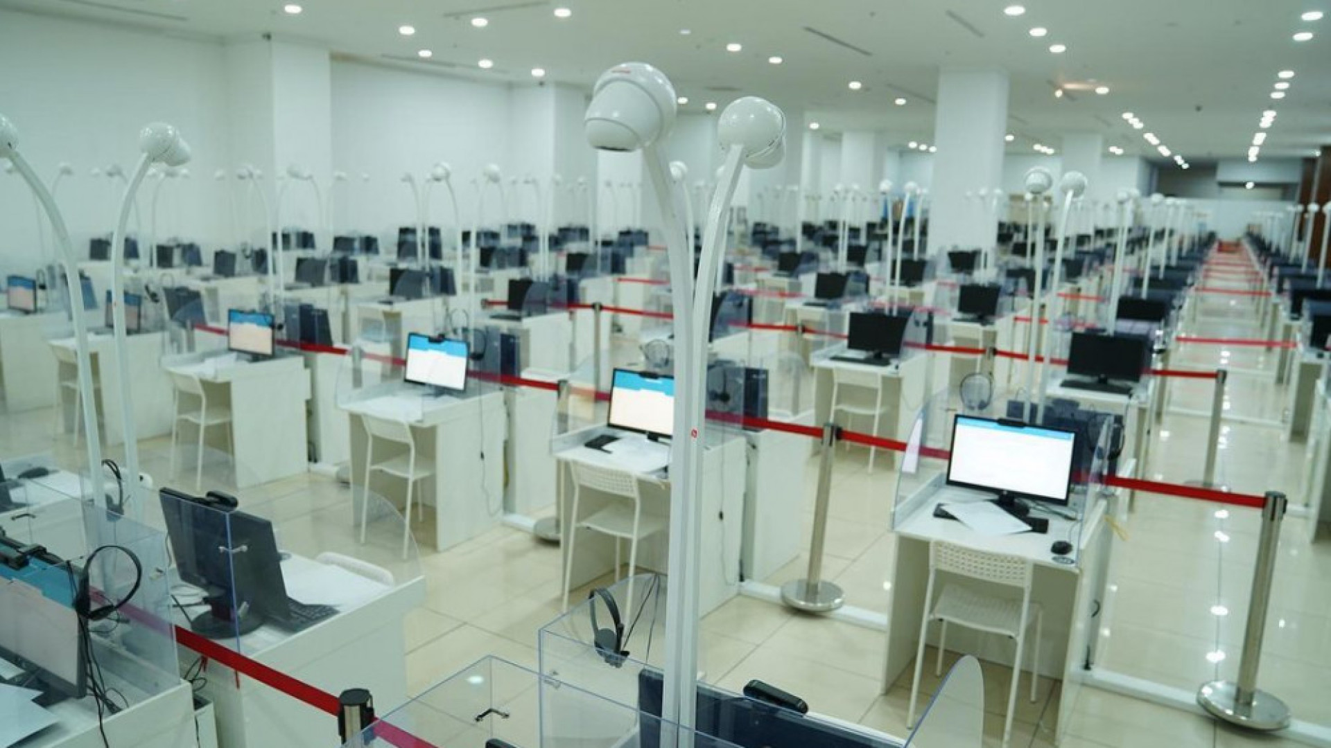 Вынесен приговор казахстанцам, продававшим "сертификаты ЕНТ"