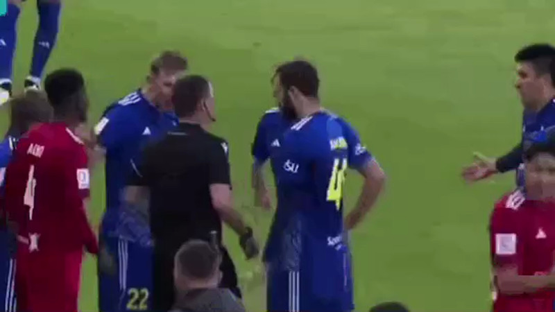 Кадры из видео