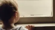 4-летняя девочка выпала из окна многоэтажки в центре Павлодара
