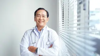 Японский врач рассказал о хитрости за столом для похудения на 8 килограммов