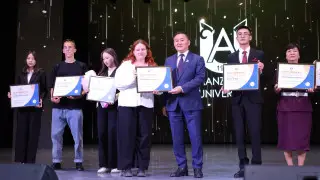 Воспитанники детского дома в ВКО получат бесплатное высшее образование