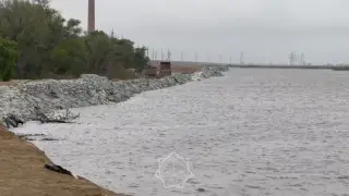 Паводки в Атырауской области: часть поселка Индербор остается без света