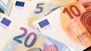 Курсы доллара, евро и рубля в обменниках 13 мая в Казахстане