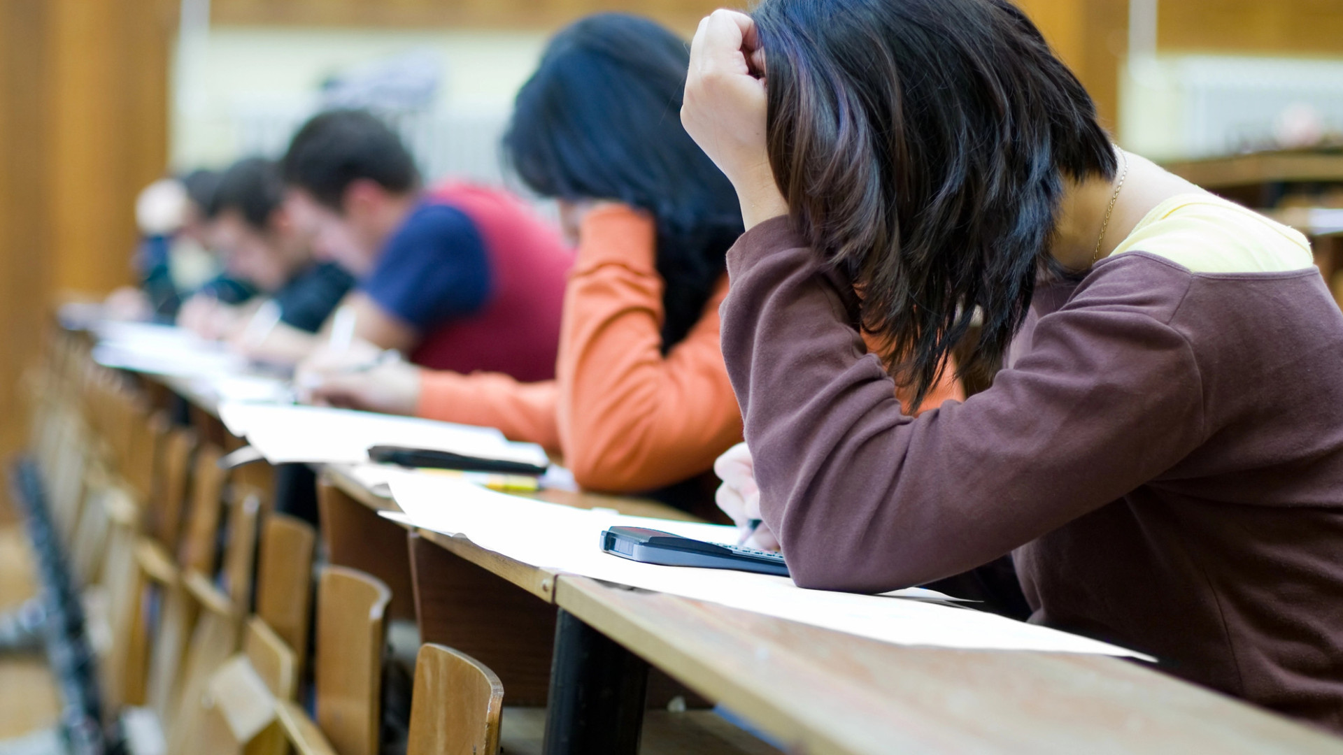 Когда в школах и колледжах Казахстана будут сдавать выпускные экзамены