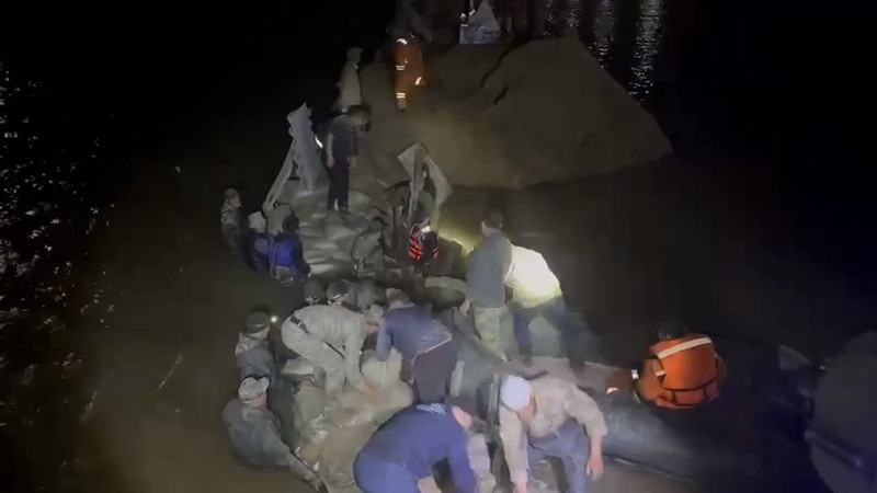 Кадры из видео