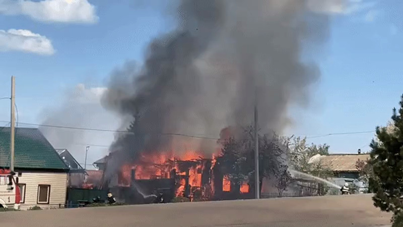 Кадры из видео