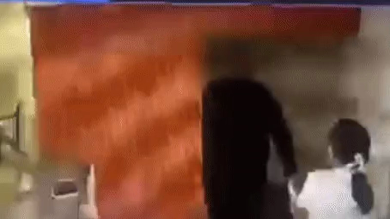 Кадры из видео