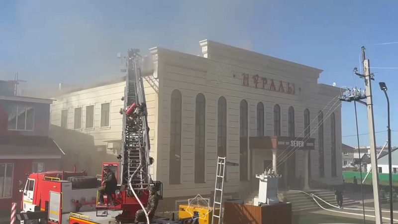 Кадры из видео