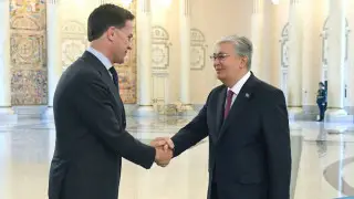 "Ценим ваш личный вклад". Токаев провел встречу с премьером Нидерландов