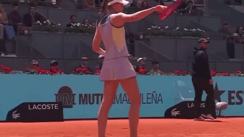 Кадры из видео