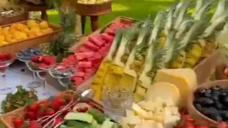 Кадры из видео