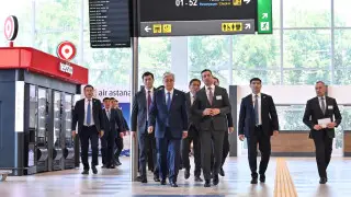 Токаев посетил новый терминал аэропорта Алматы