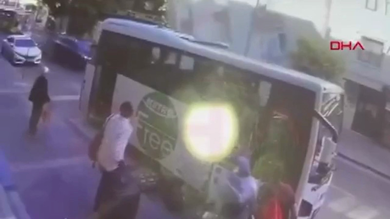 Кадры из видео