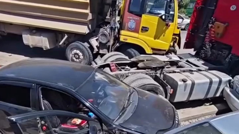 Кадры из видео