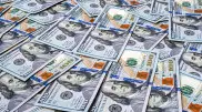 Доллар, евро и рубль растут в обменниках Казахстана