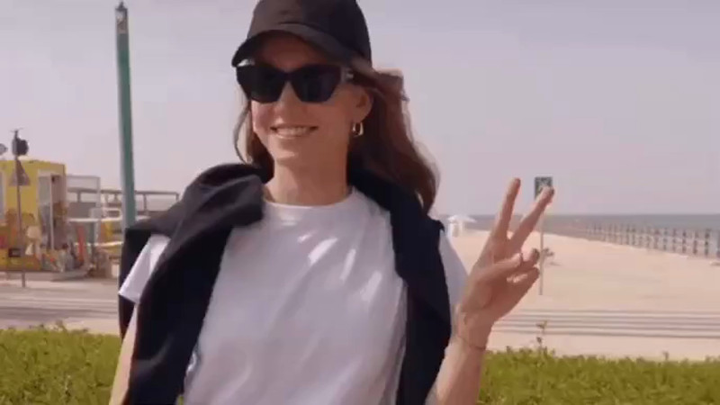 Кадры из видео