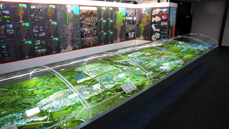 Кадры из видео