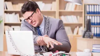 "Я – лудоман": как вытащить себя из азартного болота, рассказал психолог