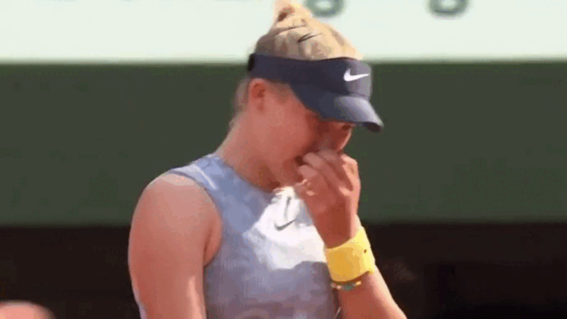 Кадры из видео