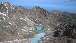 Аким Ерболат Досаев ознакомился с ситуацией на моренных озерах в горах Алматы