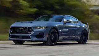 Ford отзывает более 8 тысяч новых Mustang