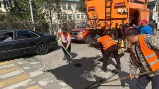 Жителям одного из районов Алматы предложили пожаловаться на дороги