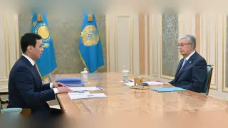 Возврат активов и "окрашивание" денег: Токаев принял главу Антикора