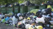 "Вонь и крысы": костанайцы пожаловались на проблемы с вывозом мусора