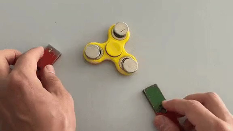 Кадры из видео