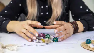 Гороскоп на сегодня: у кого исполнятся мечты, а кто попадет в любовный треугольник