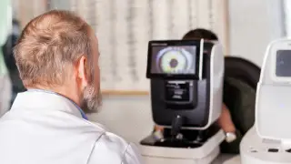 Массовая "проверка зрения" в одном из ресторанов Павлодара закончилась вызовом полиции