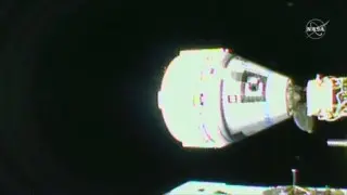 NASA отложило возвращение астронавтов с МКС