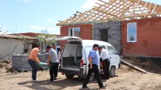 Пострадавшие от паводка дачники получили квартиры в Уральске