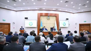 Фракция Amanat заслушала правительство по исполнению предвыборной программы