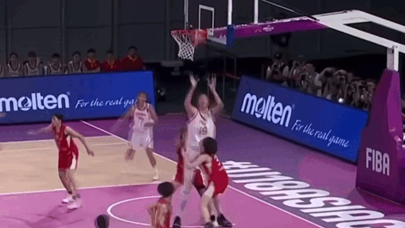 Кадры из видео