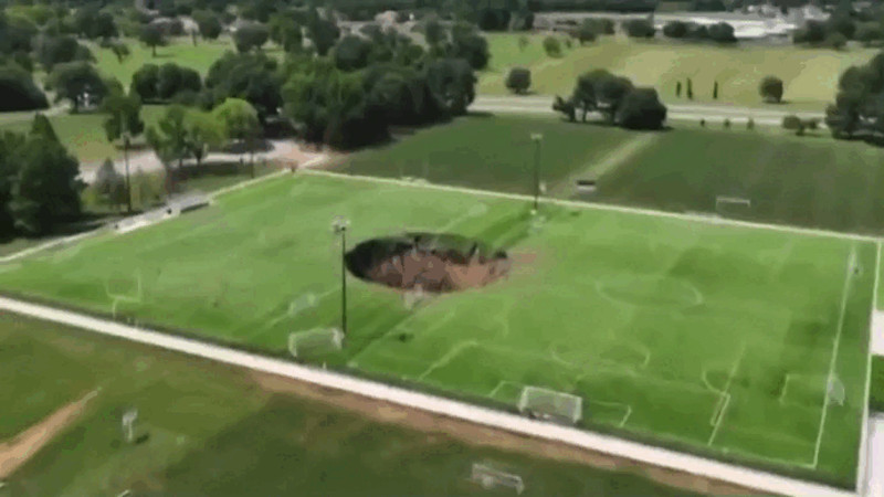 Кадры из видео