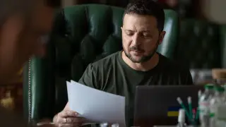 Зеленский не будет давать интервью Такеру Карлсону