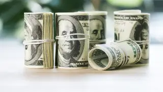 Курс доллара превысил 480 тенге в Казахстане