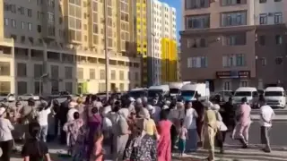 Жители Актау вновь перекрыли одну из загруженных дорог города