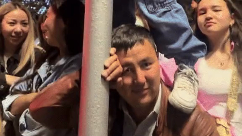 Кадры из видео