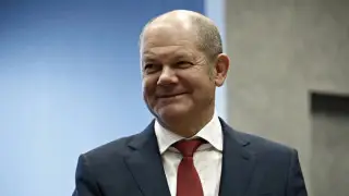 Шольц и Макрон вступились за Байдена, назвавшего Зеленского Путиным