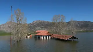 RG Brands и фонд Respublika перевели более 400 миллионов тенге пострадавшим от паводков