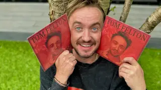 Песню звезды "Гарри Поттера" посчитали самой ужасной в сети