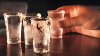 Налоговики не будут вести учет выпитого казахстанцами алкоголя