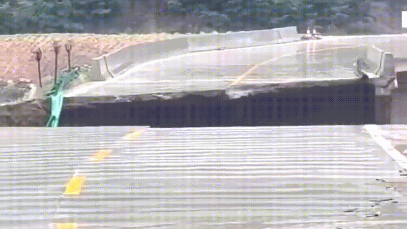 Кадры из видео