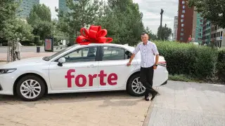 Шахтер из Жезказгана выиграл Toyota Camry от ForteBank