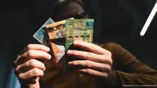 Некоторым казахстанцам могут автоматически выставить запрет на получение кредитов