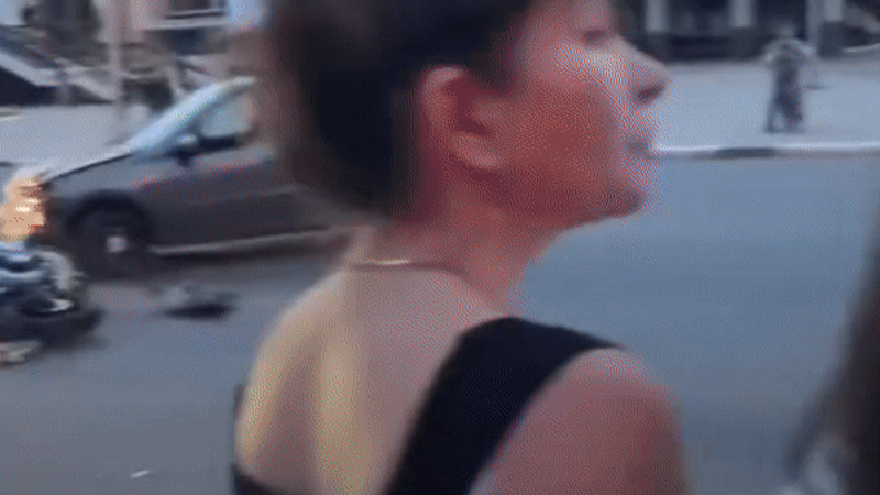 Кадры из видео